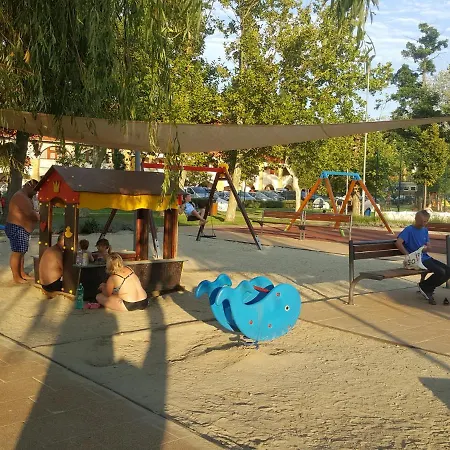 In - Balaton 18626 *