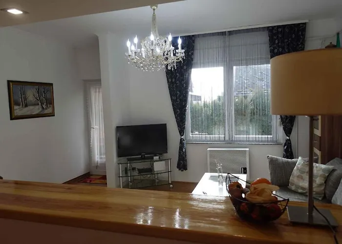 In - Balaton 18626 Appartement Fonyód